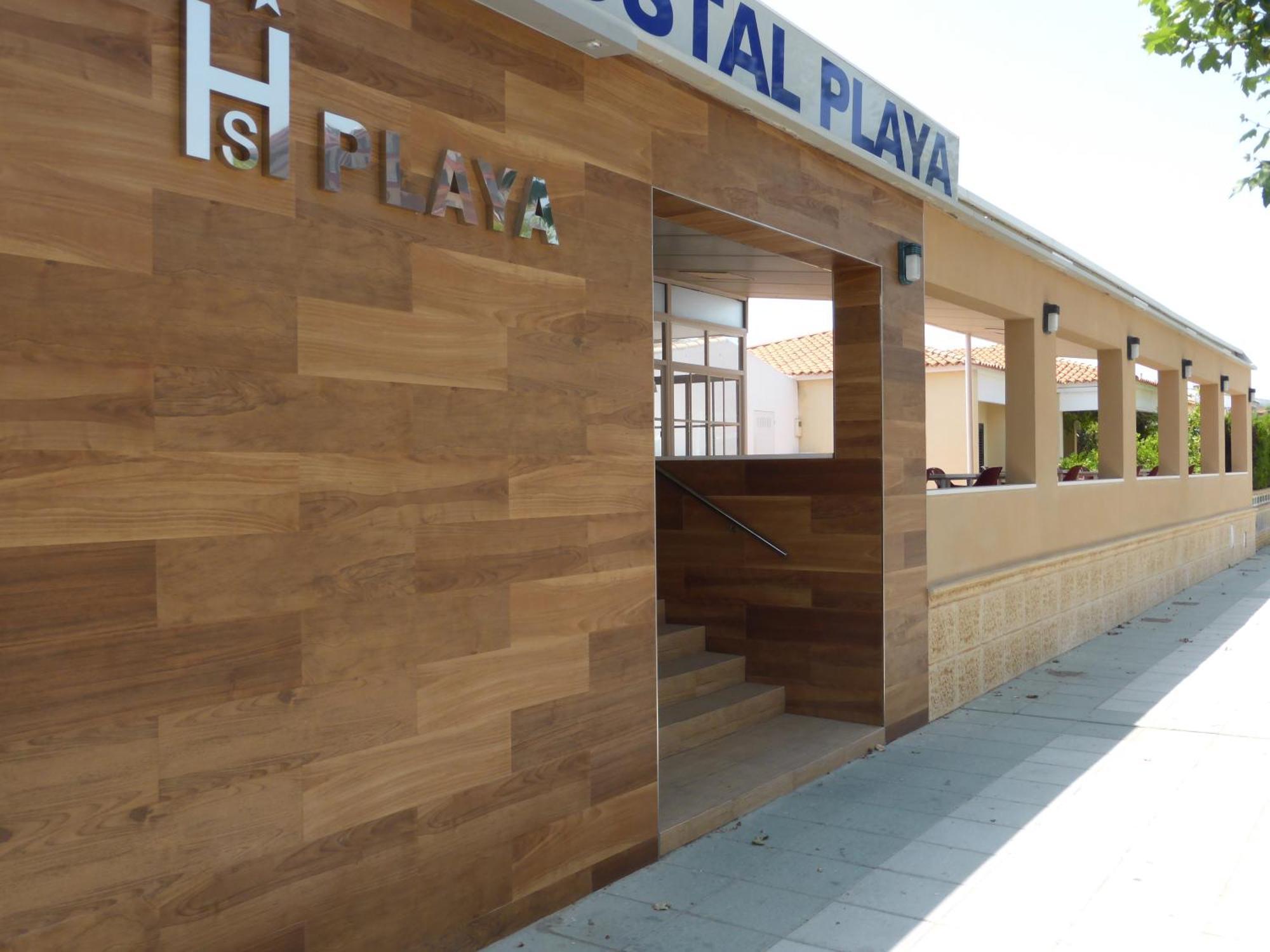 Hostal Playa 푼타움브리아 외부 사진