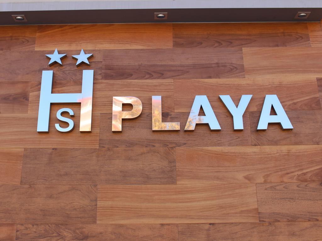 Hostal Playa 푼타움브리아 외부 사진